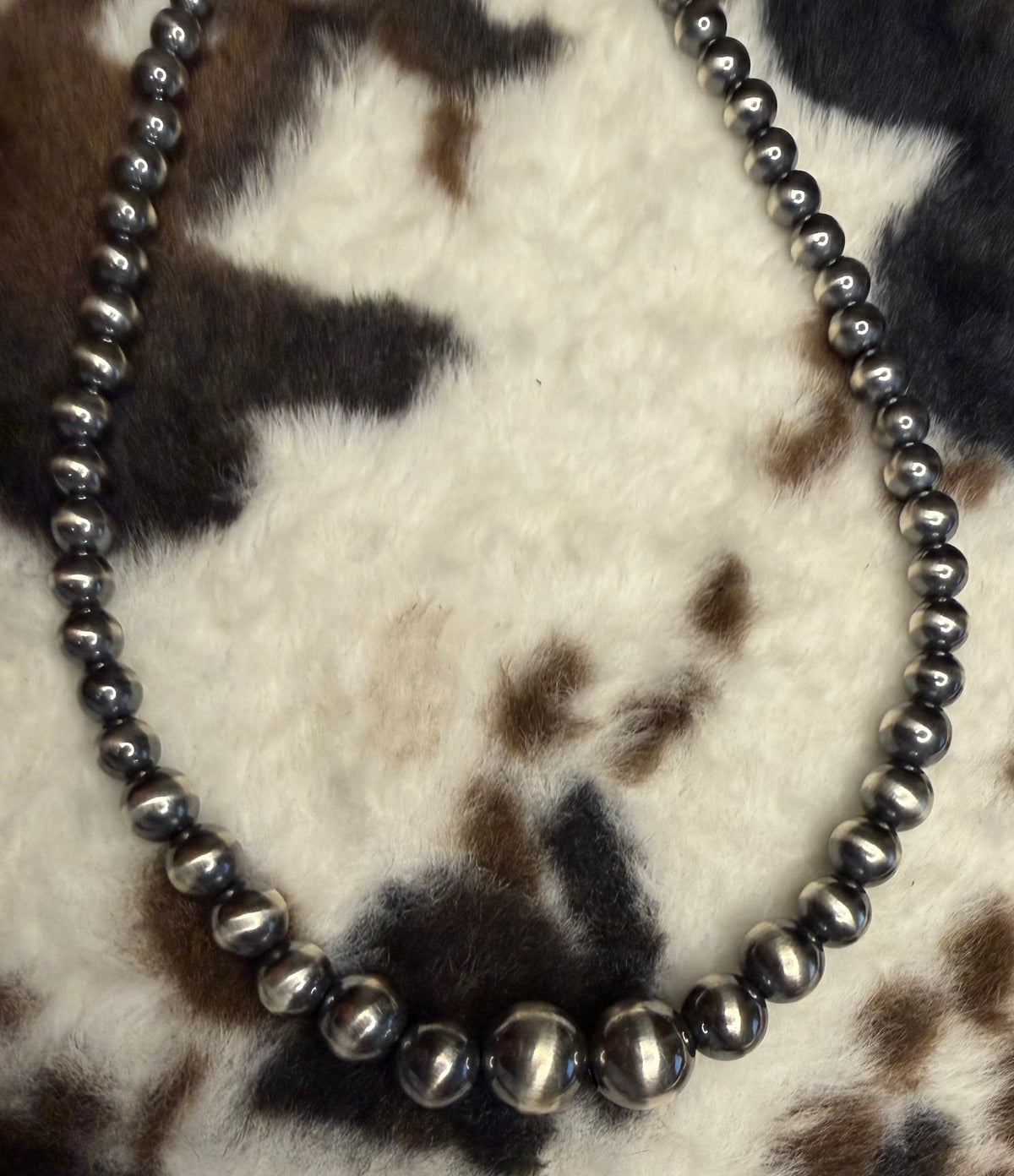 Graduated Machine Made Perl Necklace