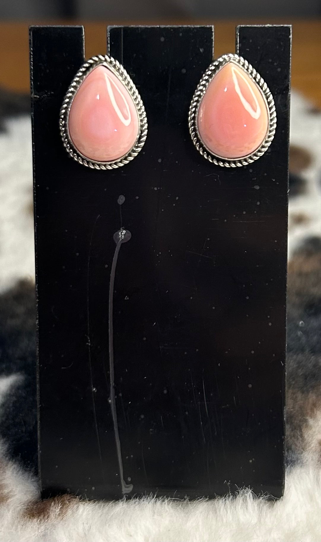 Native Made Pink Conch Teardrop Stud Earrings By Angelica Mexicano