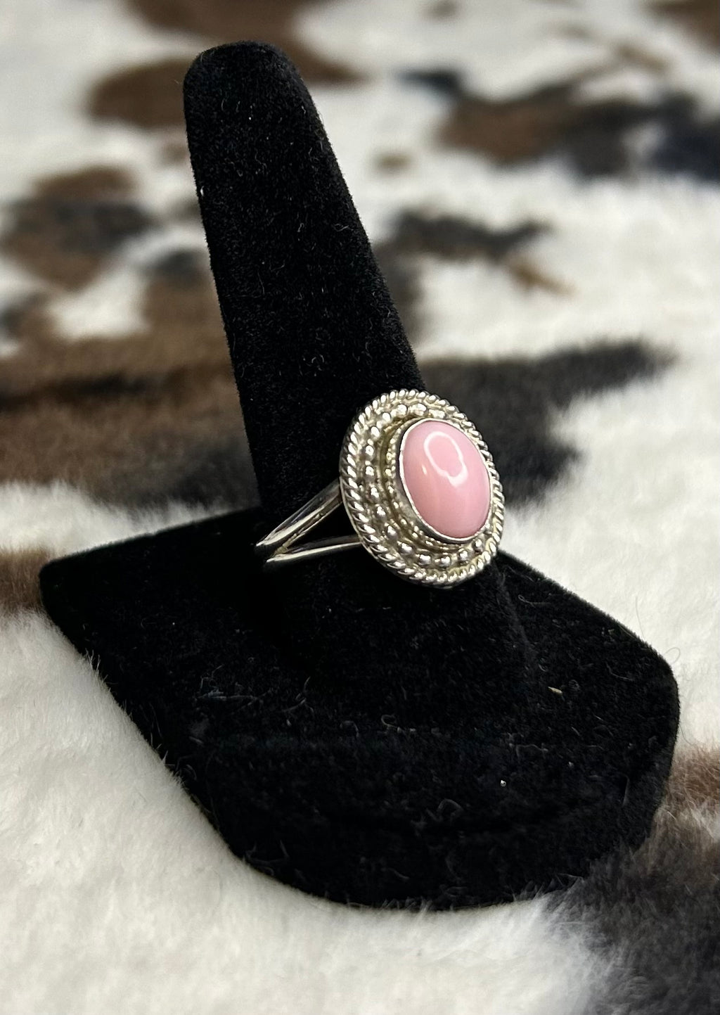 Navajo Handmade Pink Conch Ring By Byron Begay Size 8