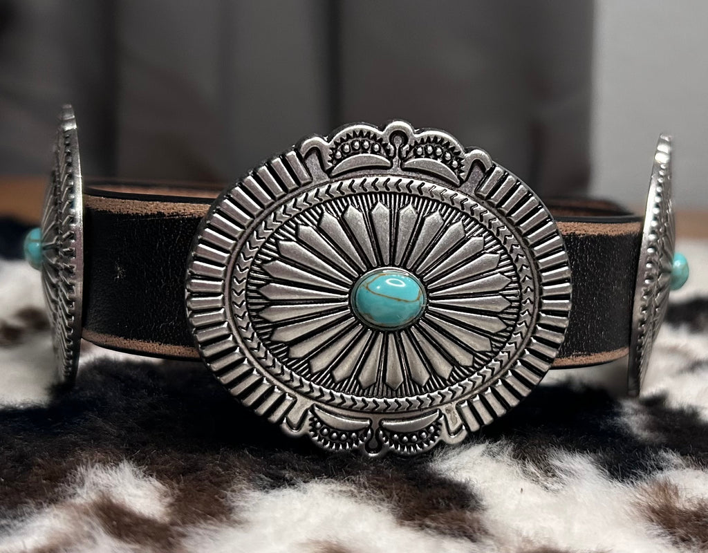 Genuine Distressed Leather Dog Collar with Western Style Concho