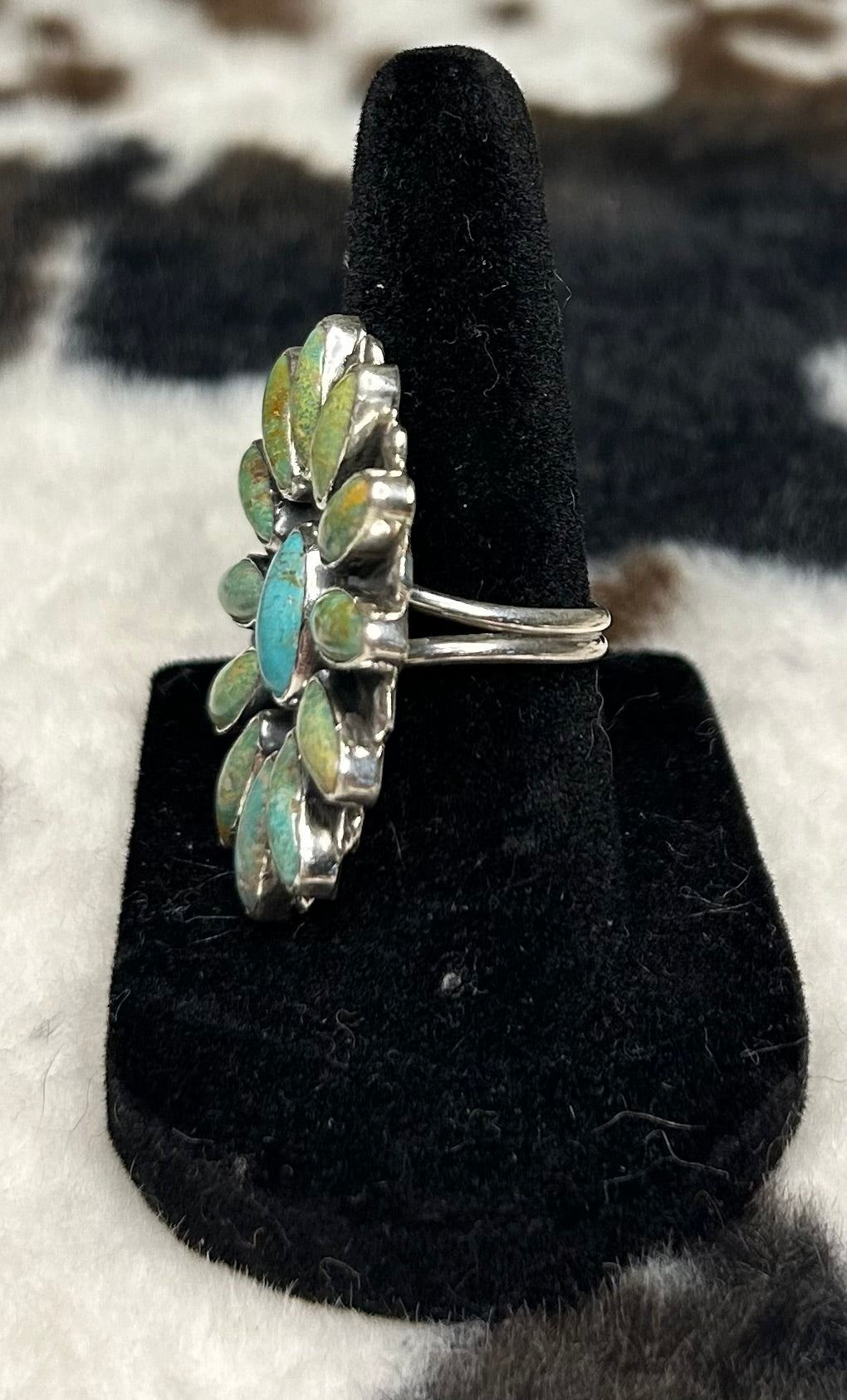 Navajo Handmade Tyrone Turquoise Ring Size 7 by Melvin Perry