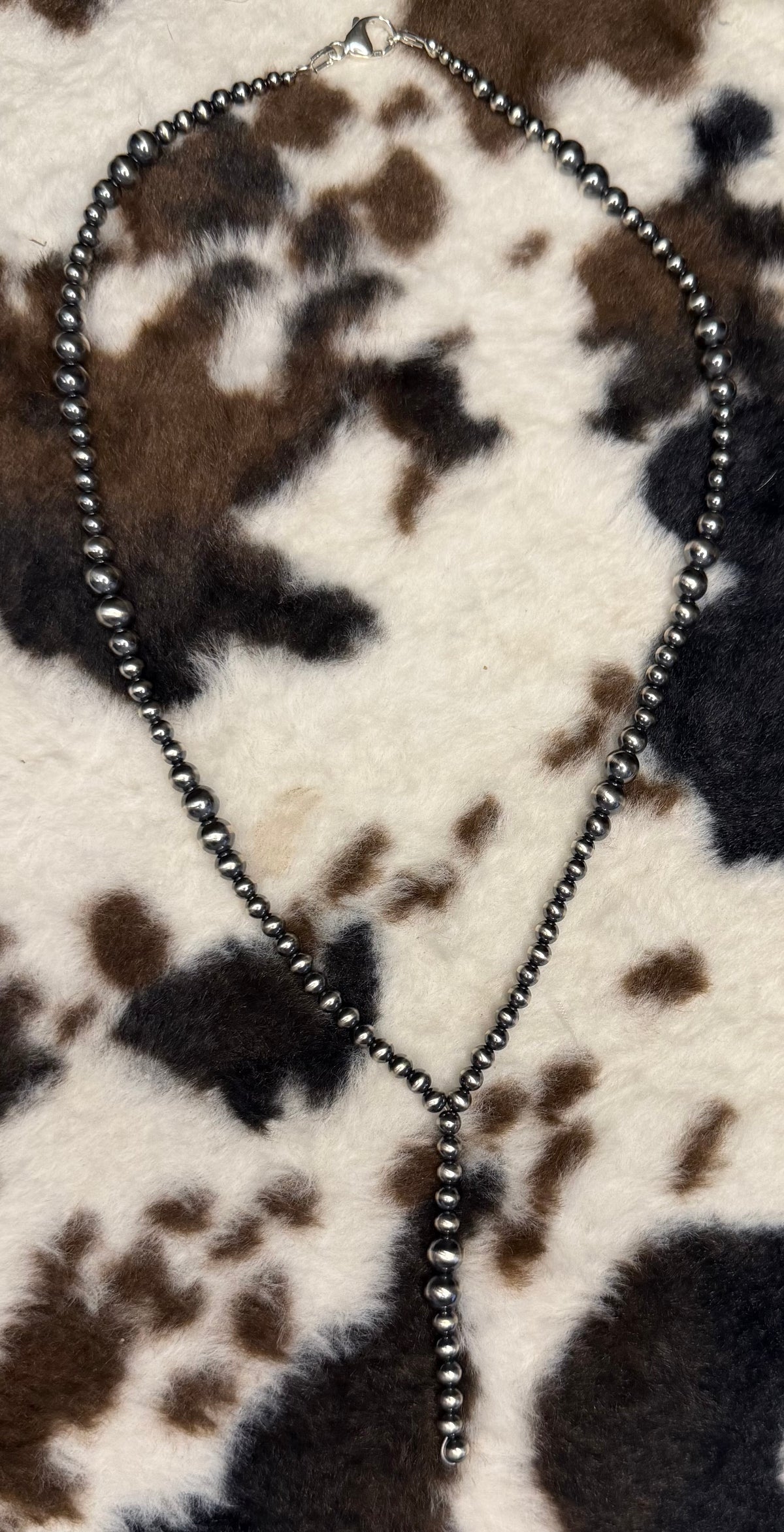 Machine Made Graduated Pearl Lariat Necklace