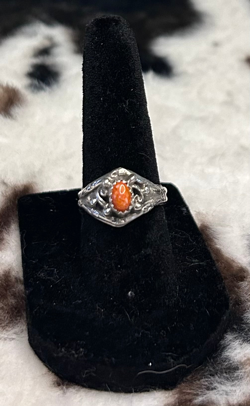 Navajo Handmade Orange Spiny Oyster Shell Ring by Annette Chiquito Size 6