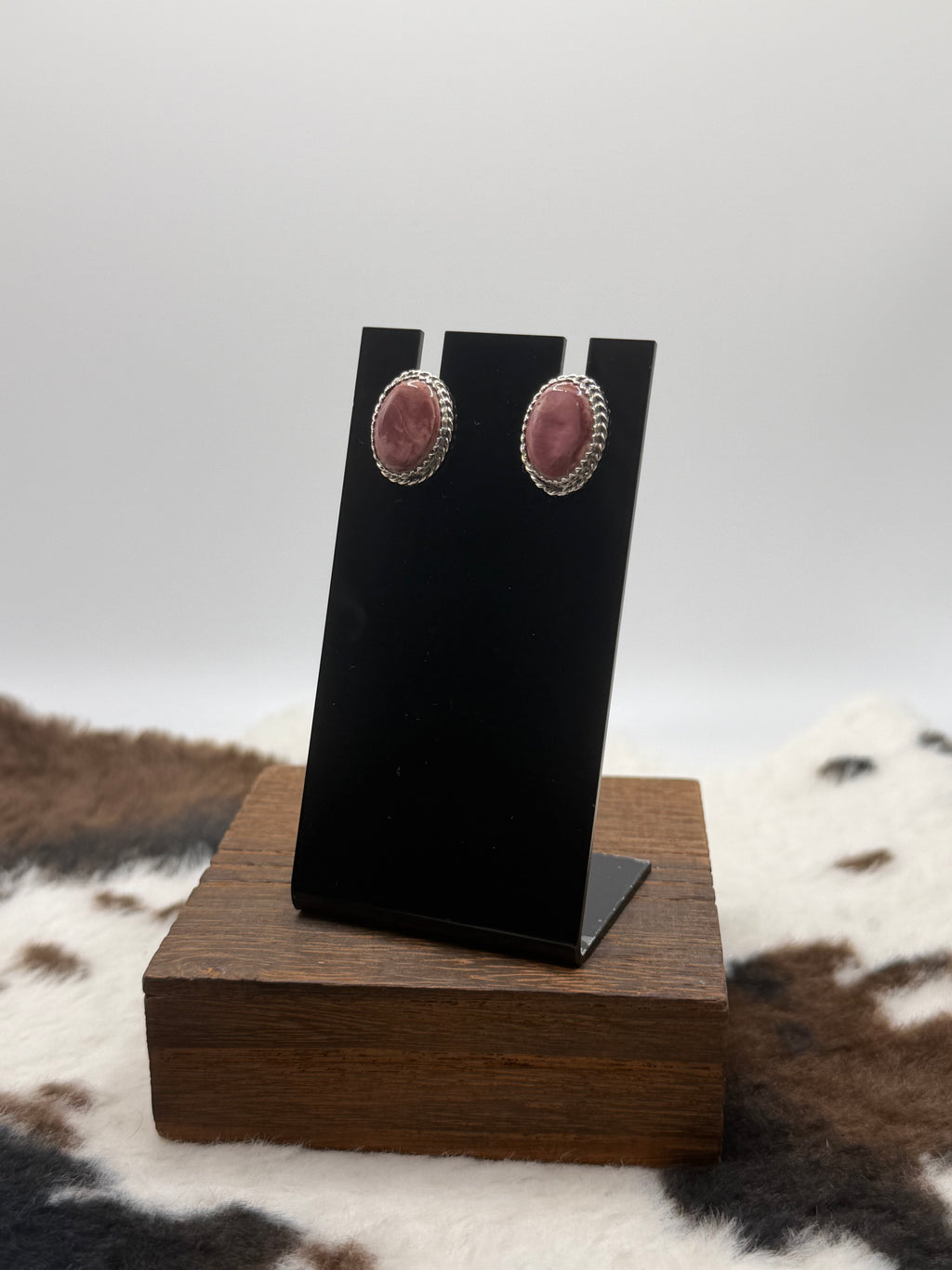 Navajo Made Purple Spiny Oyster Shell Stud Earrings by Annabelle Lantana