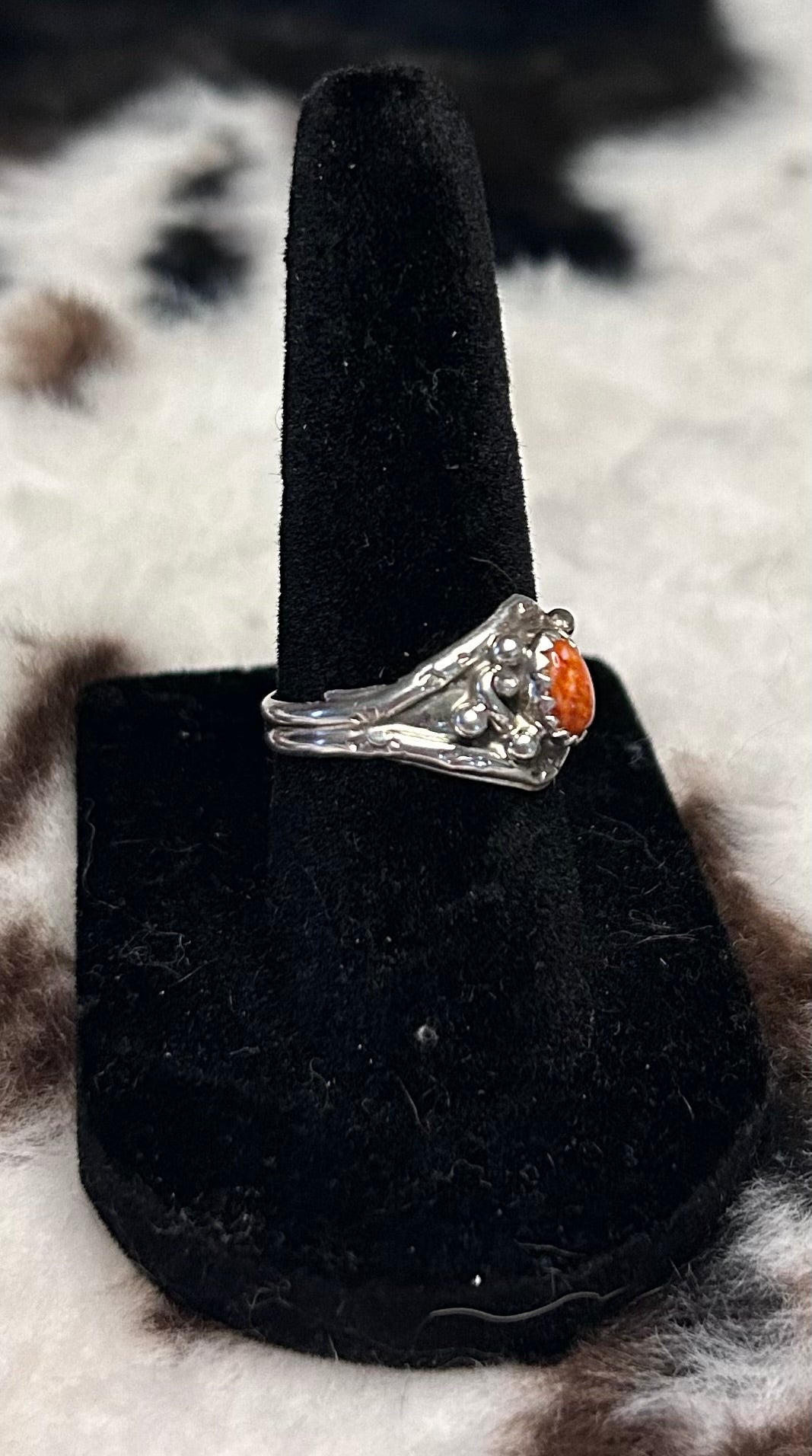 Navajo Handmade Orange Spiny Oyster Shell Ring by Annette Chiquito Size 6